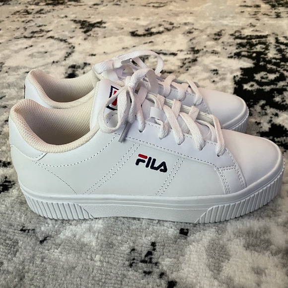 Fila Shoes - FILA Panache Sneakers - Size 7 White